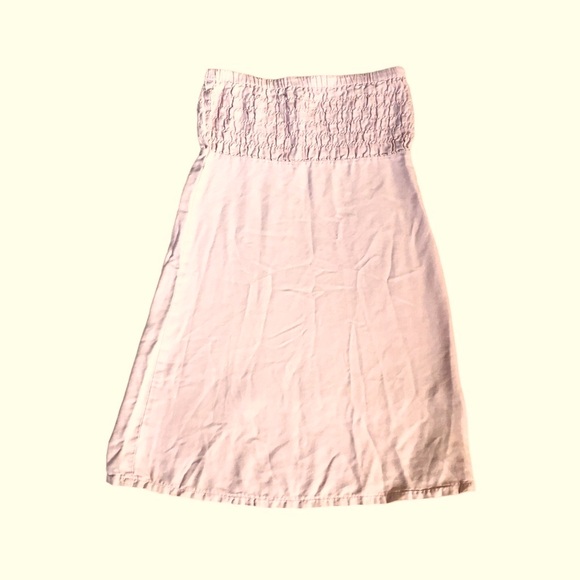 Da Nang Vintage Strapless Dress in Baby Pink - Picture 5 of 8